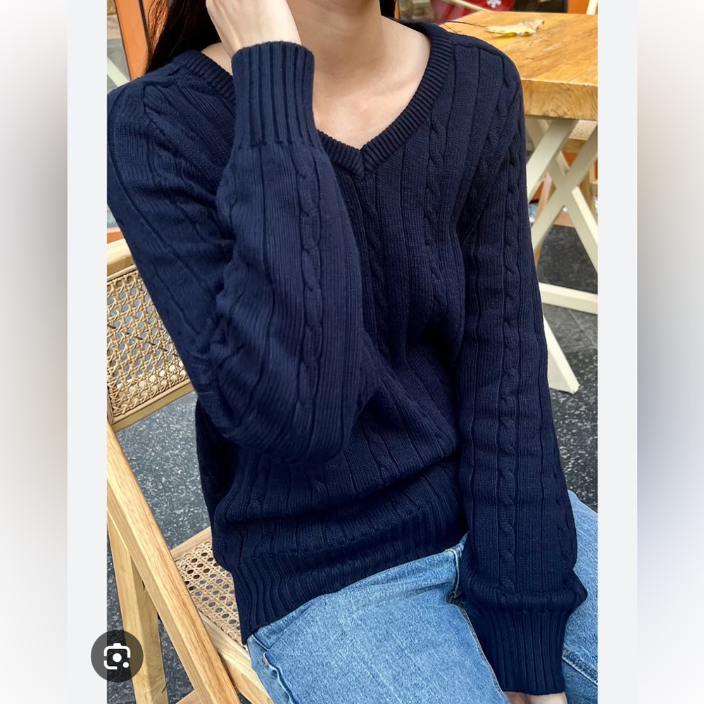 Brandy Melville Ida Navy Cable Knit Sweater One Size